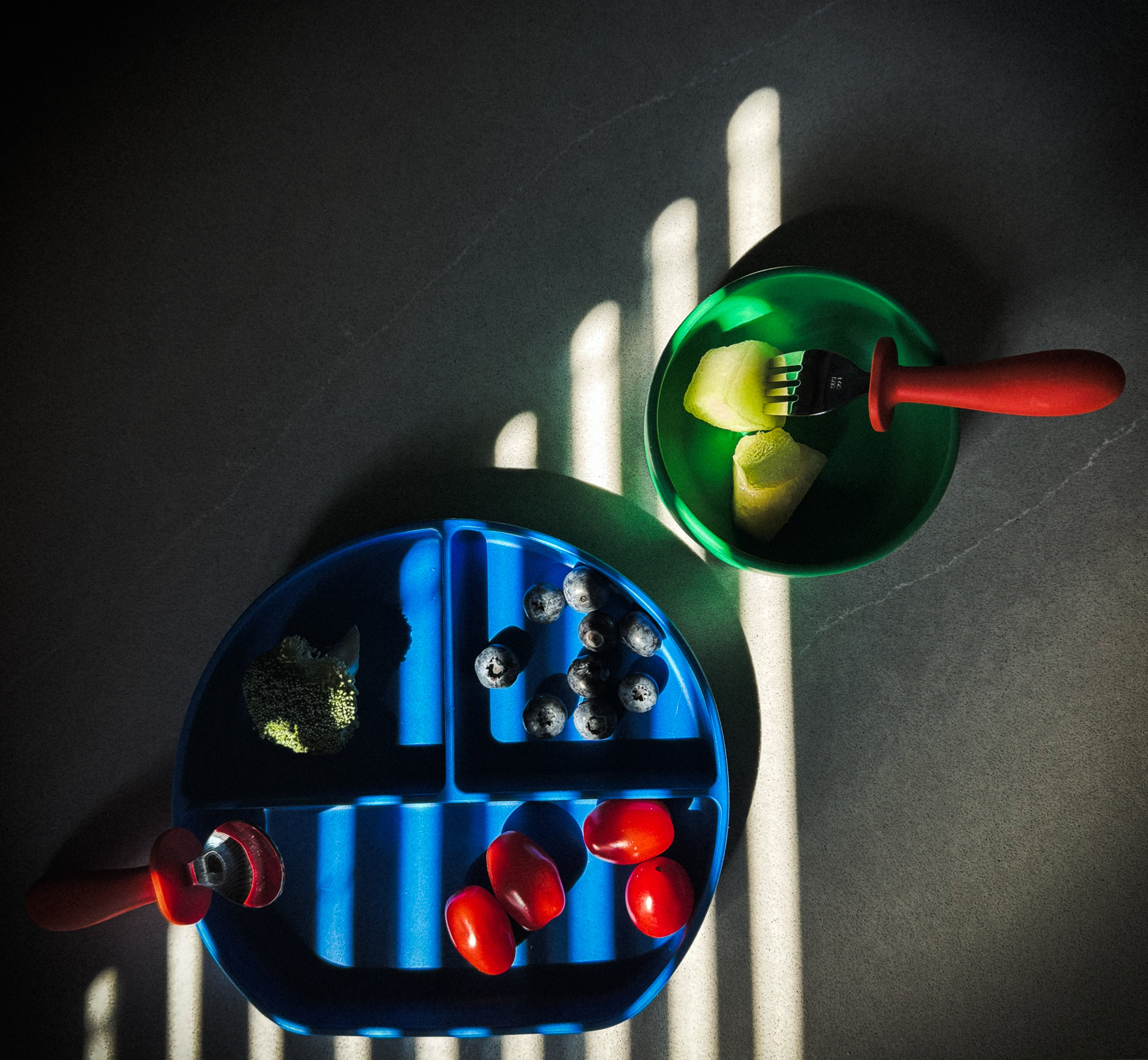 The bowl - bright green