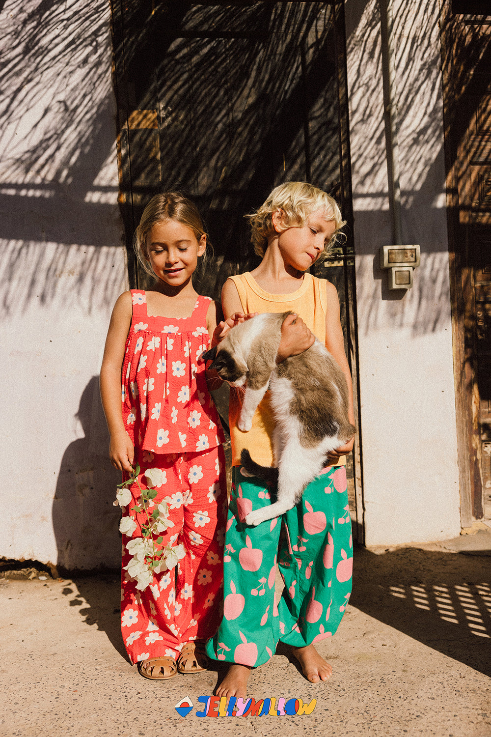 Cherry Apple Aladdin Pants - BIG & BELG