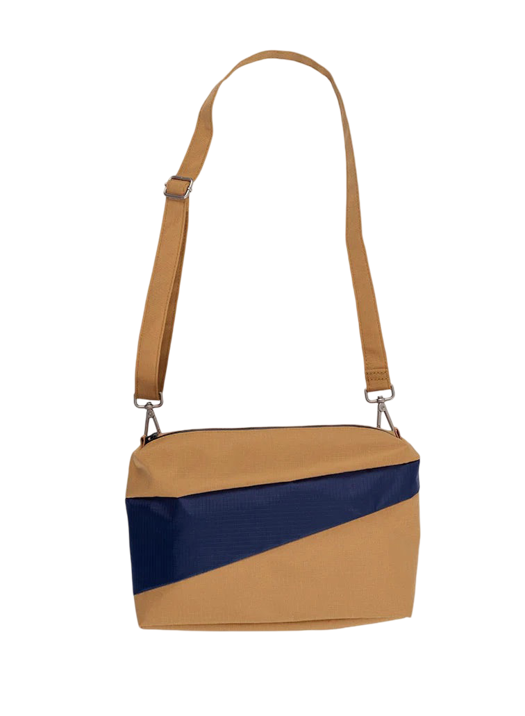 The New Bum Bag Camel & Navy Medium - BIG & BELG