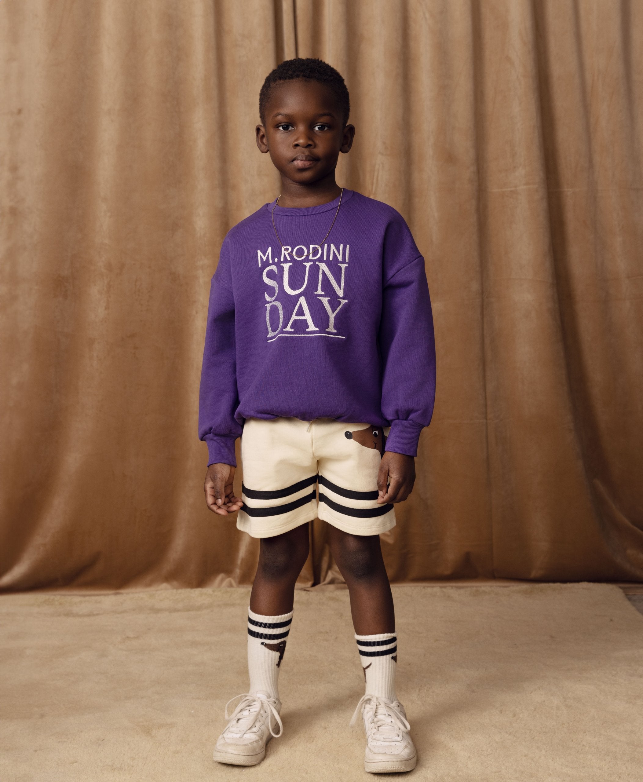 Sunday embroidery sweatshirt - BIG & BELG